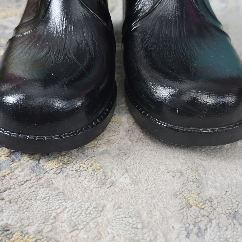 Retro Glossy Rubber Boots with Faux Sherpa Lining Women's Size 7 - Picture 4 of 13